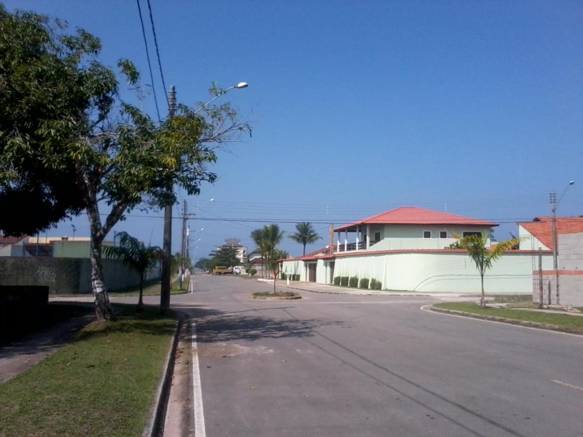 Peruibe - Recanto Jose De Anchieta - A 500 Metros Da Praia - Dış mekan fotoğraf